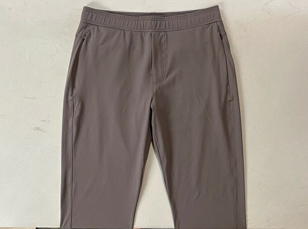 Public Rec Daymaker All Day Every Day Pull On Jogger Style Pants. Tag 28X32, NEW